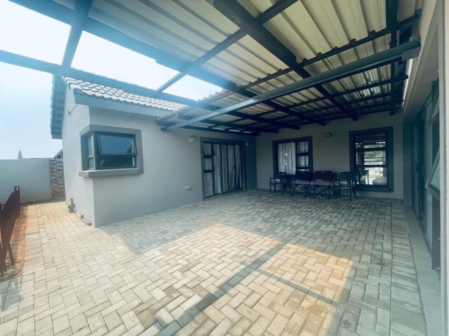 4 Bedroom Property for Sale in Waterberry Estate North West